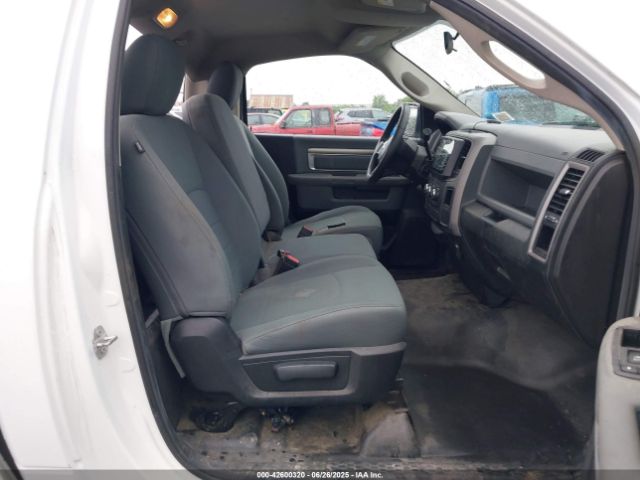 2016 RAM 1500 3C6JR6DT7GG285374 Photo 7