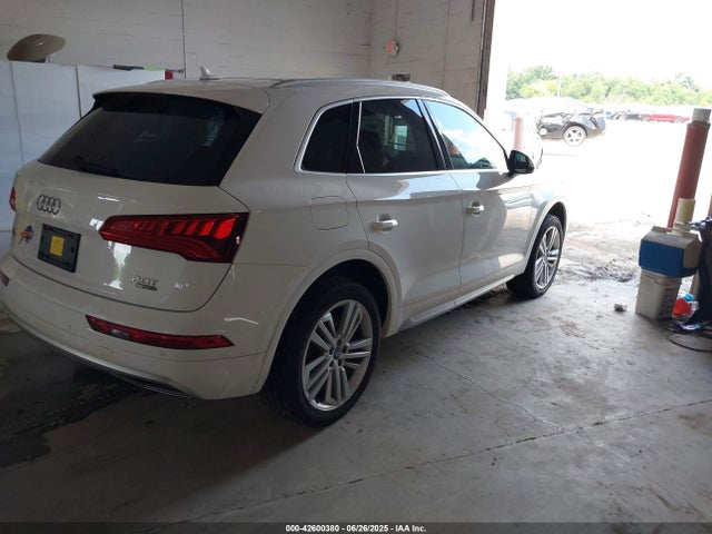 Aukcja sprzedaży 2018 Audi Q5 2.0t Premium/2.0t Tech Premium, vin: WA1BNAFY1J2207395, numer aukcji: 42600380