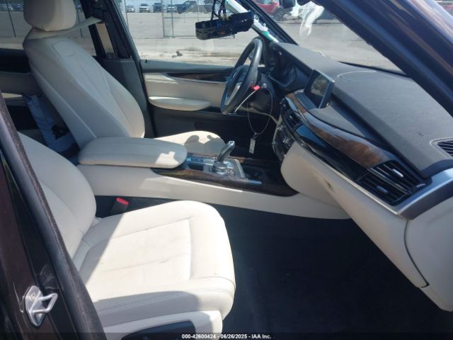 2017 BMW X5 5UXKR0C32H0V71357 Photo 4