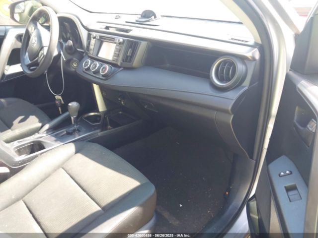 2018 TOYOTA RAV4 JTMZFREV8JD127913 Photo 4