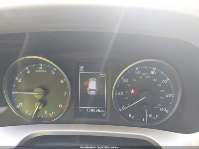 2018 TOYOTA RAV4 JTMZFREV8JD127913 Photo 6
