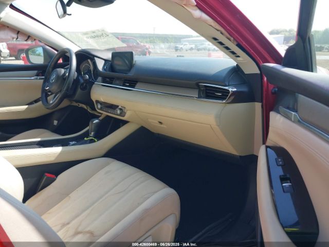 2018 MAZDA MAZDA6 JM1GL1UM4J1332110 Photo 4