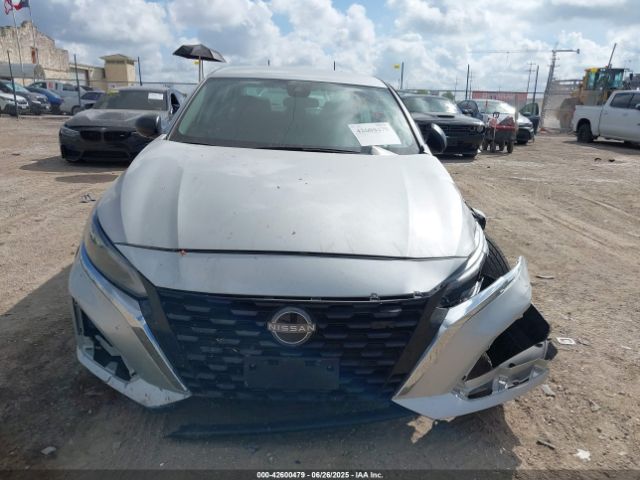 1N4BL4DV7RN338711 Nissan 2024