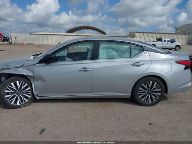 1N4BL4DV7RN338711 Nissan 2024