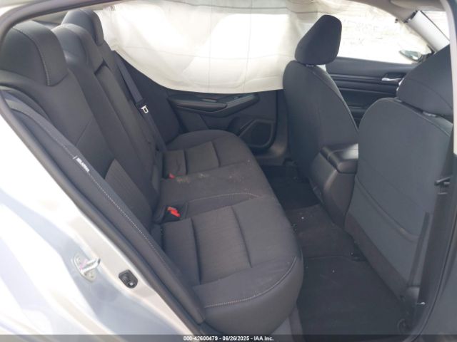 1N4BL4DV7RN338711 Nissan 2024