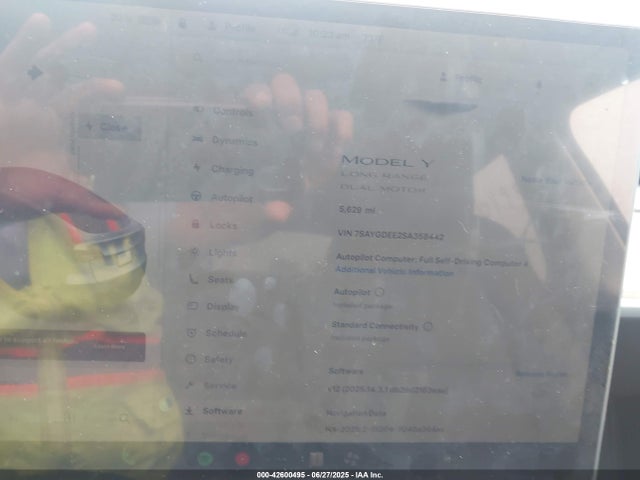 2025 TESLA MODEL Y 7SAYGDEE2SA358442 Photo 6
