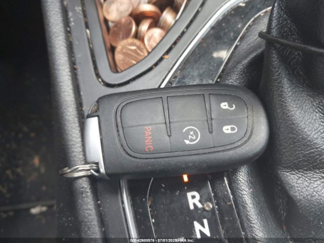 2021 JEEP CHEROKEE 1C4PJLLB7MD237352 Photo 10