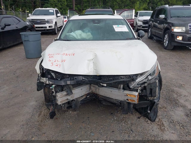 Nissan 2021 2021 1N4BL4EV1MN373655 Image 12