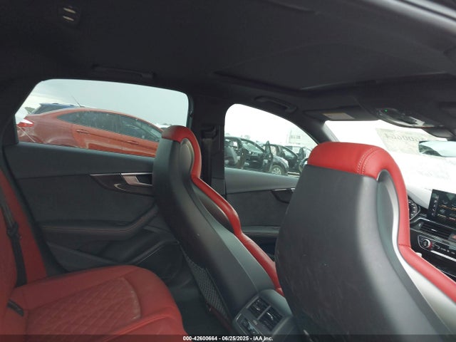 2023 AUDI S4 WAUB4AF4XPA084861 Photo 7