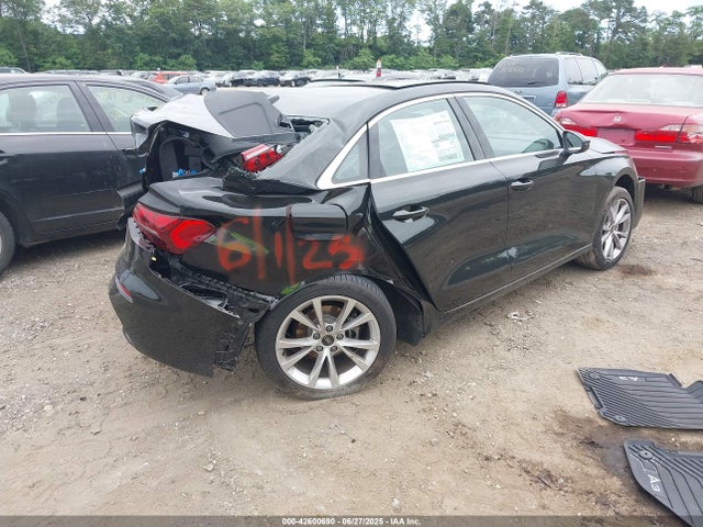 2025 AUDI A3 WAUGUDGY8SA051391 Photo 3