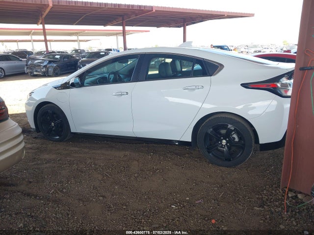 1G1RA6S54HU187465 Chevrolet l3a - di: direct injectio, vvt: variable valve timing, hybrid, gen 1