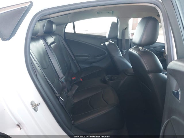 1G1RA6S54HU187465 Chevrolet l3a - di: direct injectio, vvt: variable valve timing, hybrid, gen 1