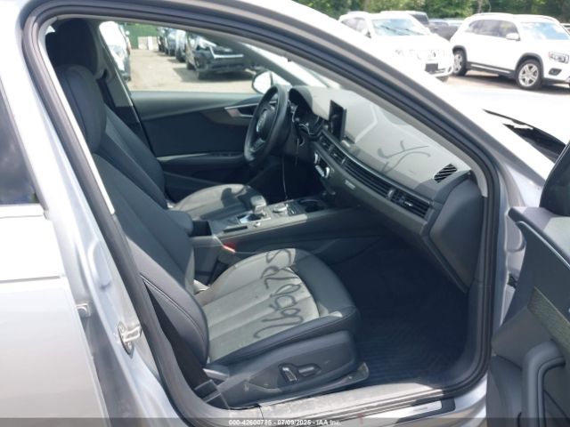 2019 AUDI A4 WAUDNAF47KN007968 Photo 4