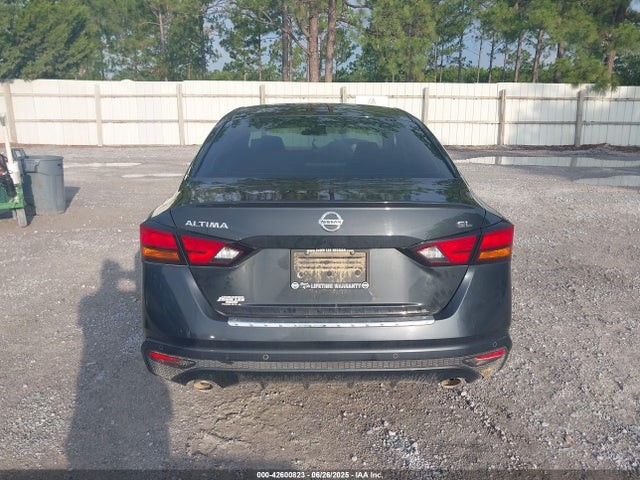 Nissan 2021 2021 1N4BL4EVXMN377848 Image 17
