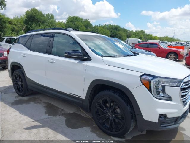 3GKALPEVXNL269968 GMC lyx