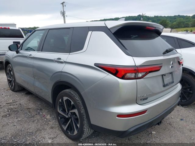 2022 MITSUBISHI OUTLANDER JA4J4TA88NZ045277 Photo 2