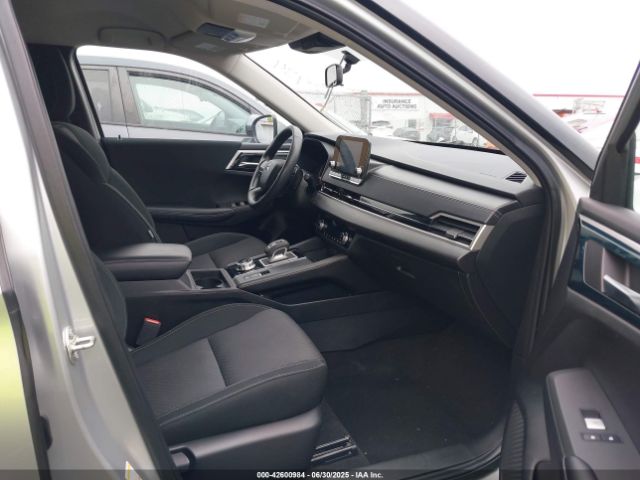 2022 MITSUBISHI OUTLANDER JA4J4TA88NZ045277 Photo 4