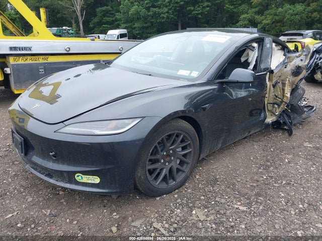 2024 TESLA MODEL 3 5YJ3E1EAXRF748534 Photo 1