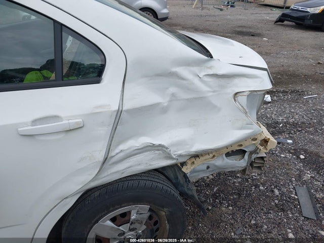 1G1JA5SH0G4110253 Chevrolet luw - e85 max