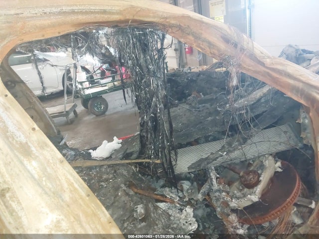 2021 BMW 750I WBA7U2C03MCF59301 Photo 4