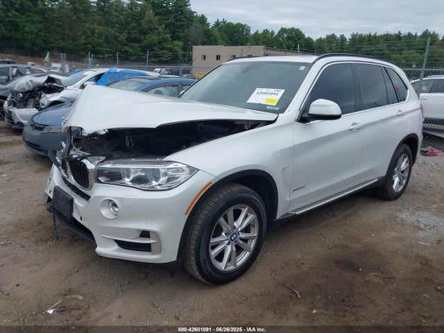 BMW X5 2015 5UXKR0C55F0K63095 Image 2