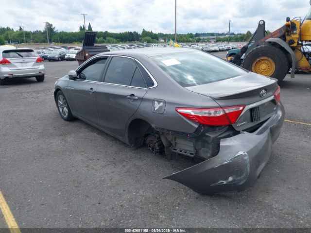 2017 TOYOTA CAMRY 4T1BF1FK1HU684899 Photo 2