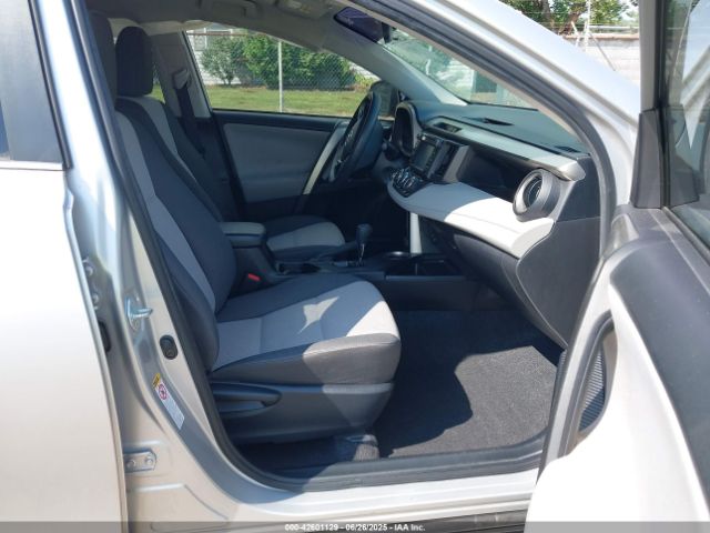 2015 TOYOTA RAV4 JTMZFREV5FD061134 Photo 4