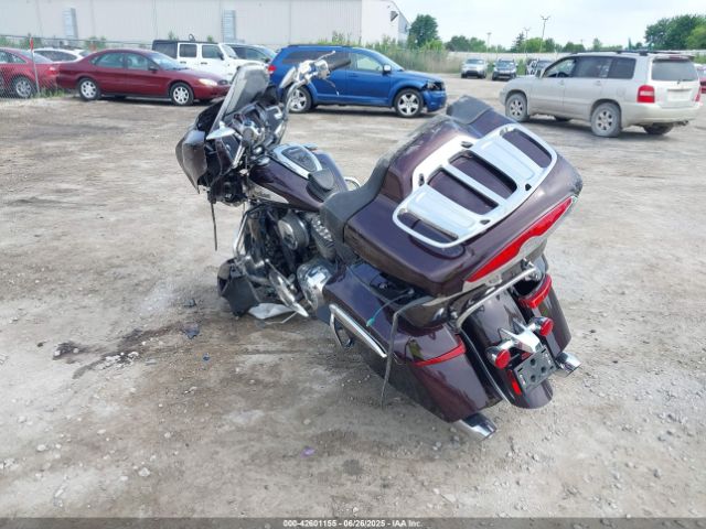 2022 INDIAN MOTORCYCLE CO. ROADMASTER 56KTKABB7N3410502 Photo 2