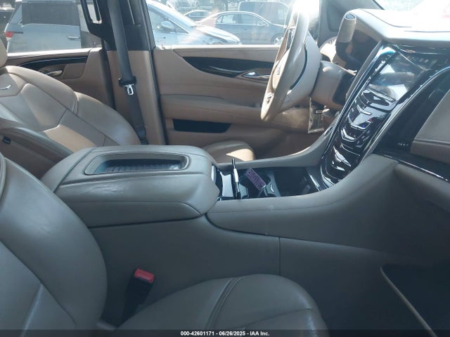 2019 CADILLAC ESCALADE 1GYS4DKJ1KR106315 Photo 4