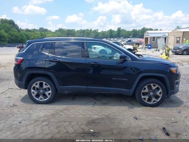 3C4NJDCB3JT153578 Jeep 2018