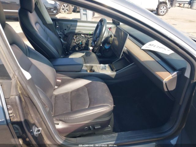 2018 TESLA MODEL 3 5YJ3E1EA3JF035611 Photo 4