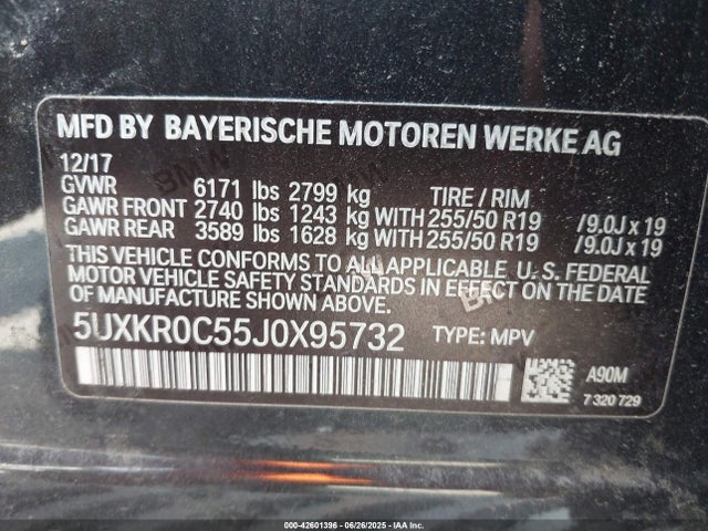 2018 BMW X5 5UXKR0C55J0X95732 Photo 8