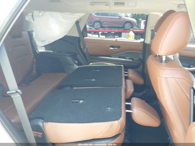 Nissan Pathfinder 2024 5N1DR3DJ6RC246358 Image 8