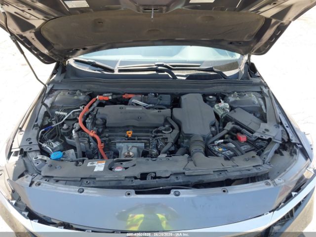 2018 HONDA ACCORD HYBRID 1HGCV3F4XJA000692 Photo 9