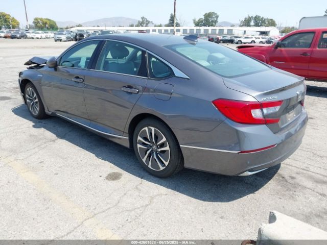 2018 HONDA ACCORD HYBRID 1HGCV3F4XJA000692 Photo 2