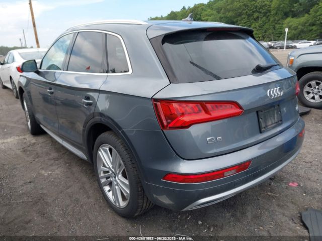 2018 AUDI Q5 WA1BNAFY6J2050897 Photo 2