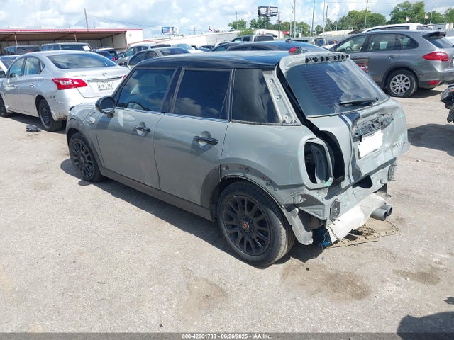 2015 MINI HARDTOP WMWXU3C54F2B56552 Photo 2
