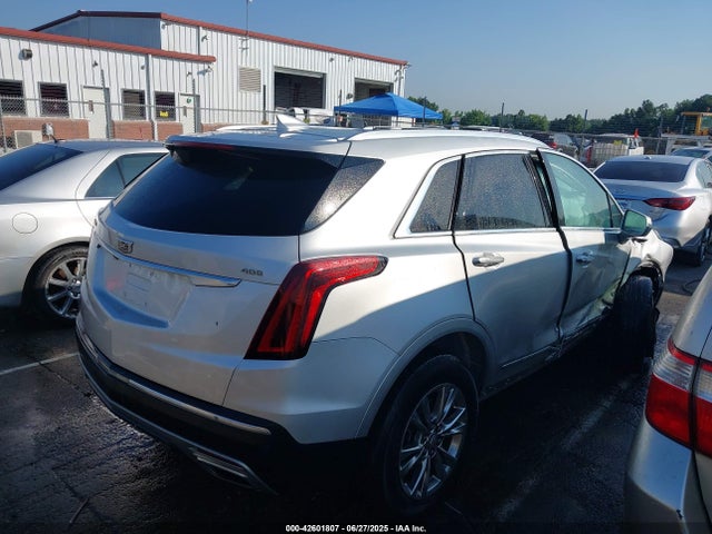 2020 CADILLAC XT5 1GYKNCRS1LZ192216 Photo 3