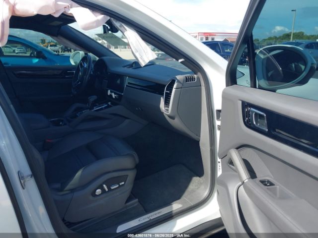 2021 PORSCHE CAYENNE COUPE WP1BA2AY8MDA40944 Photo 4