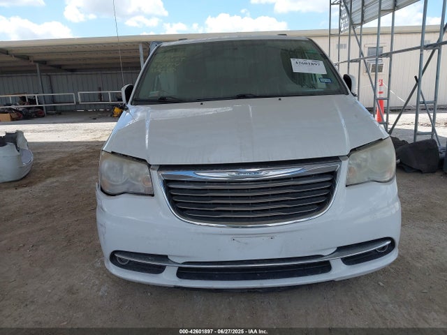 2C4RC1BG7ER438994 Chrysler Town and Country
