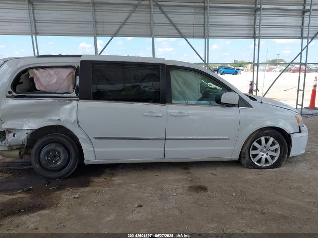 2C4RC1BG7ER438994 Chrysler Town and Country