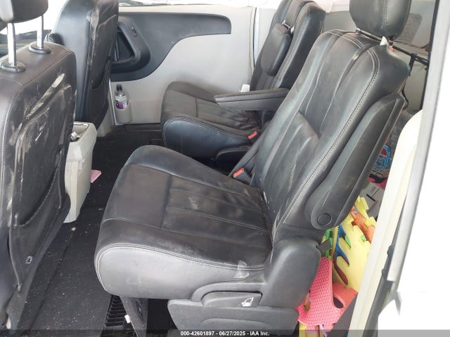 2C4RC1BG7ER438994 Chrysler Town and Country