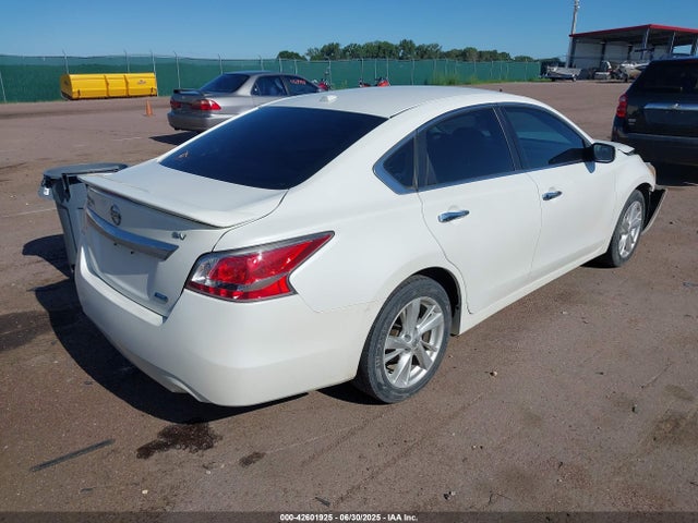 1N4AL3APXEN230511 Nissan 2014