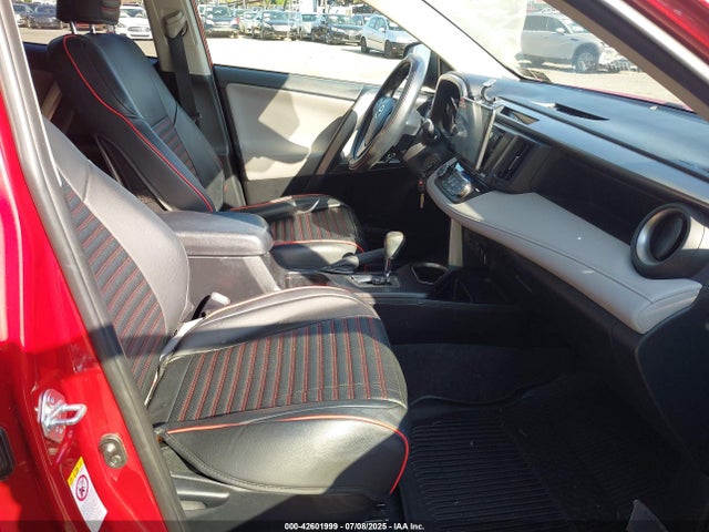 JTMRFREV8HJ123081 Toyota 2ar-fe