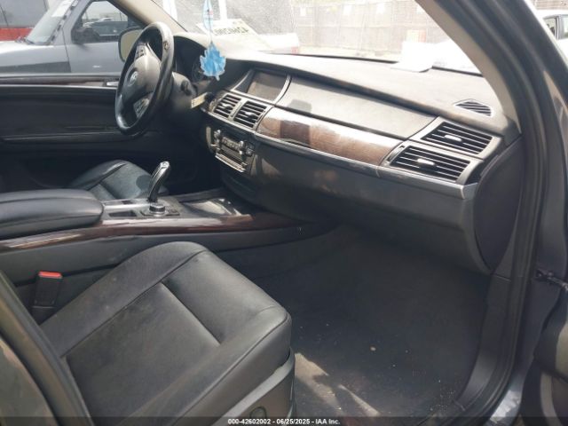 2011 BMW X5 5UXZV4C53BL413599 Photo 4