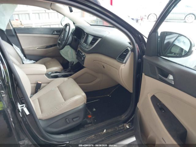 2017 HYUNDAI TUCSON KM8J33A40HU488798 Photo 4