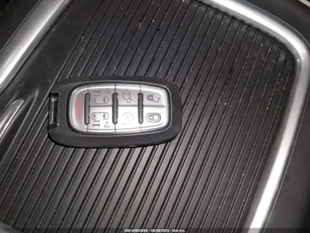2024 CHRYSLER PACIFICA 2C4RC1BG2RR187100 Photo 10
