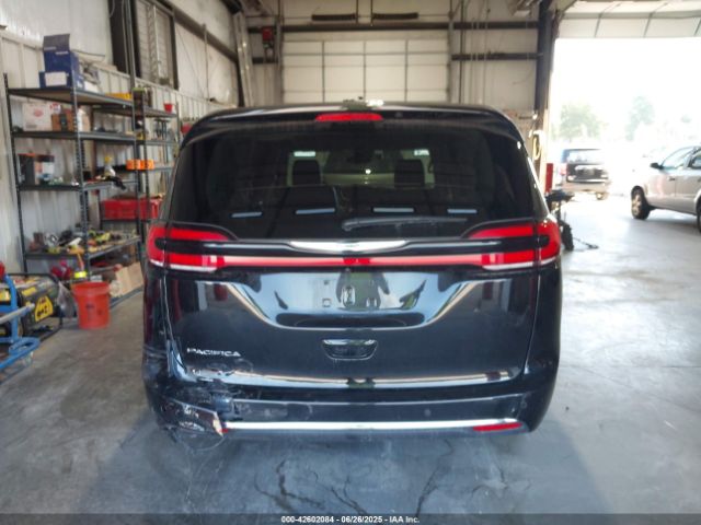 2C4RC1BG2RR187100 Chrysler 2024