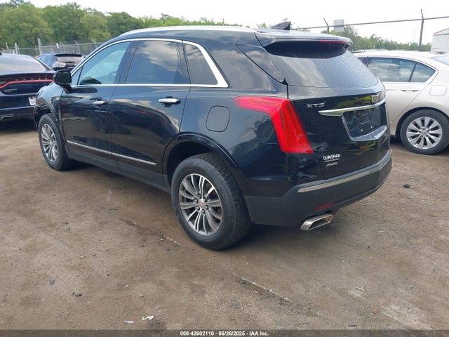 2019 CADILLAC XT5 1GYKNDRS0KZ202674 Photo 2