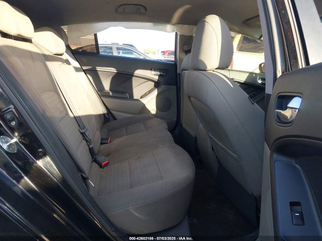 KIA dohc gdi nu 2015 KNAFX5A88F5294943 Image 8